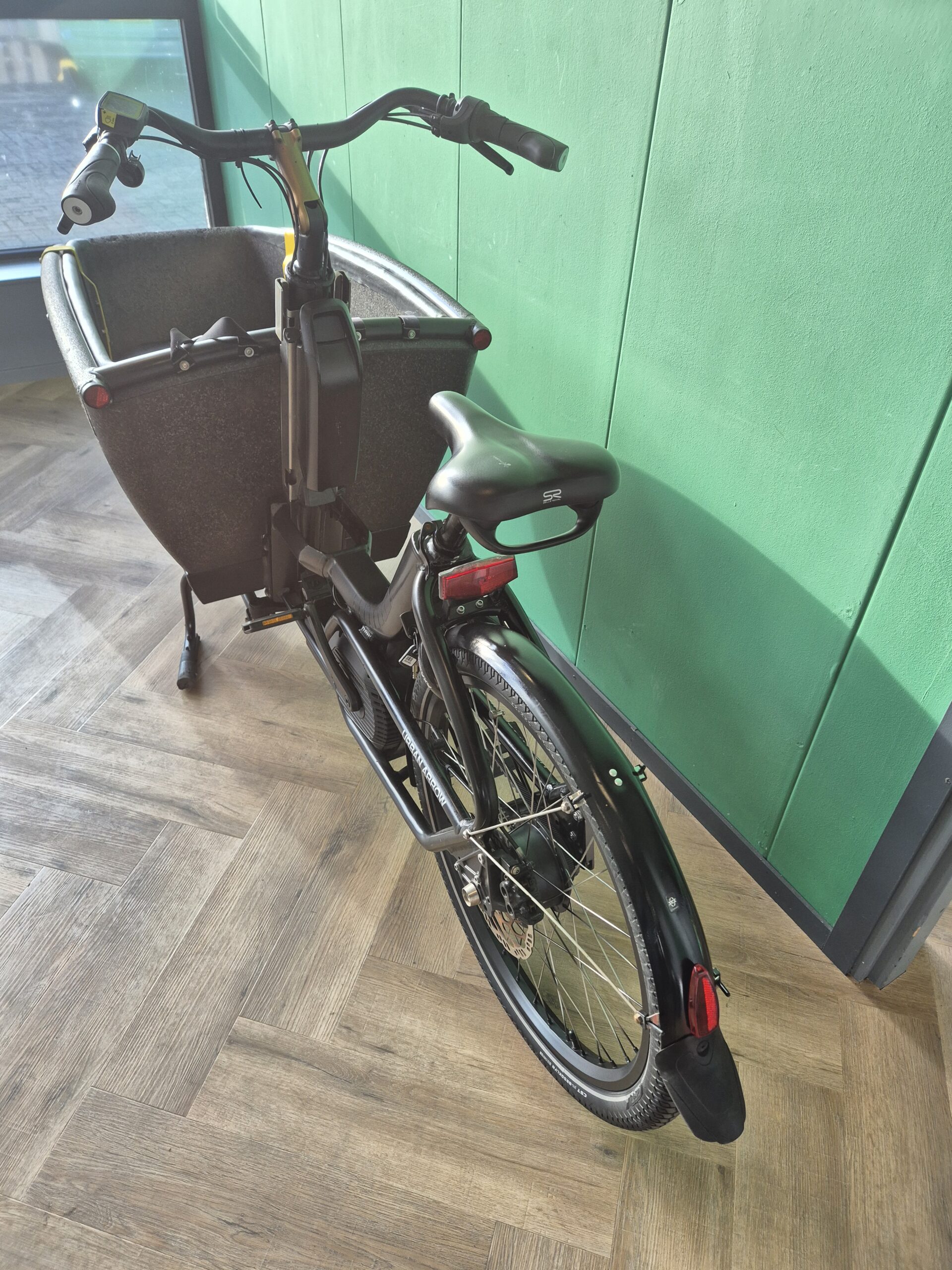 Urban Arrow Cargo Line Bakfiets 4000km! Inclusief regenhuif en bezorging - Image 7