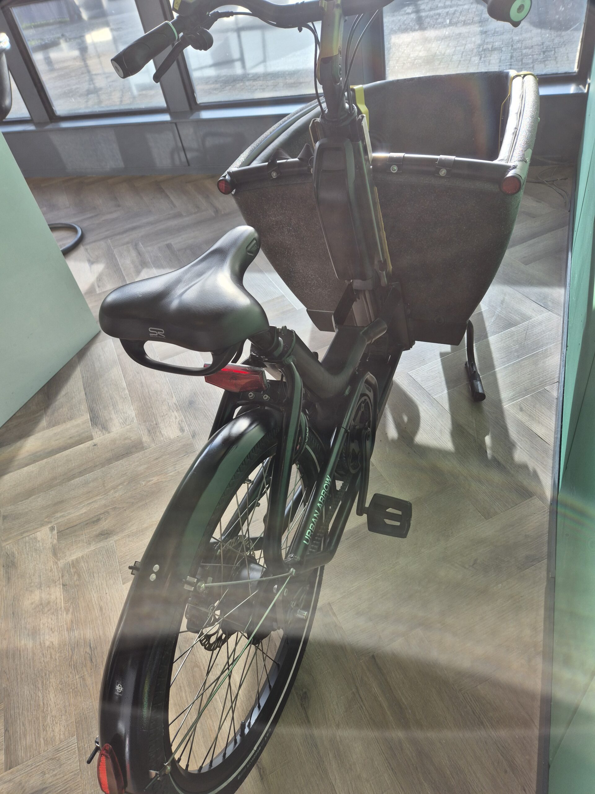 Urban Arrow Cargo Line Bakfiets 4000km! Inclusief regenhuif en bezorging - Image 8