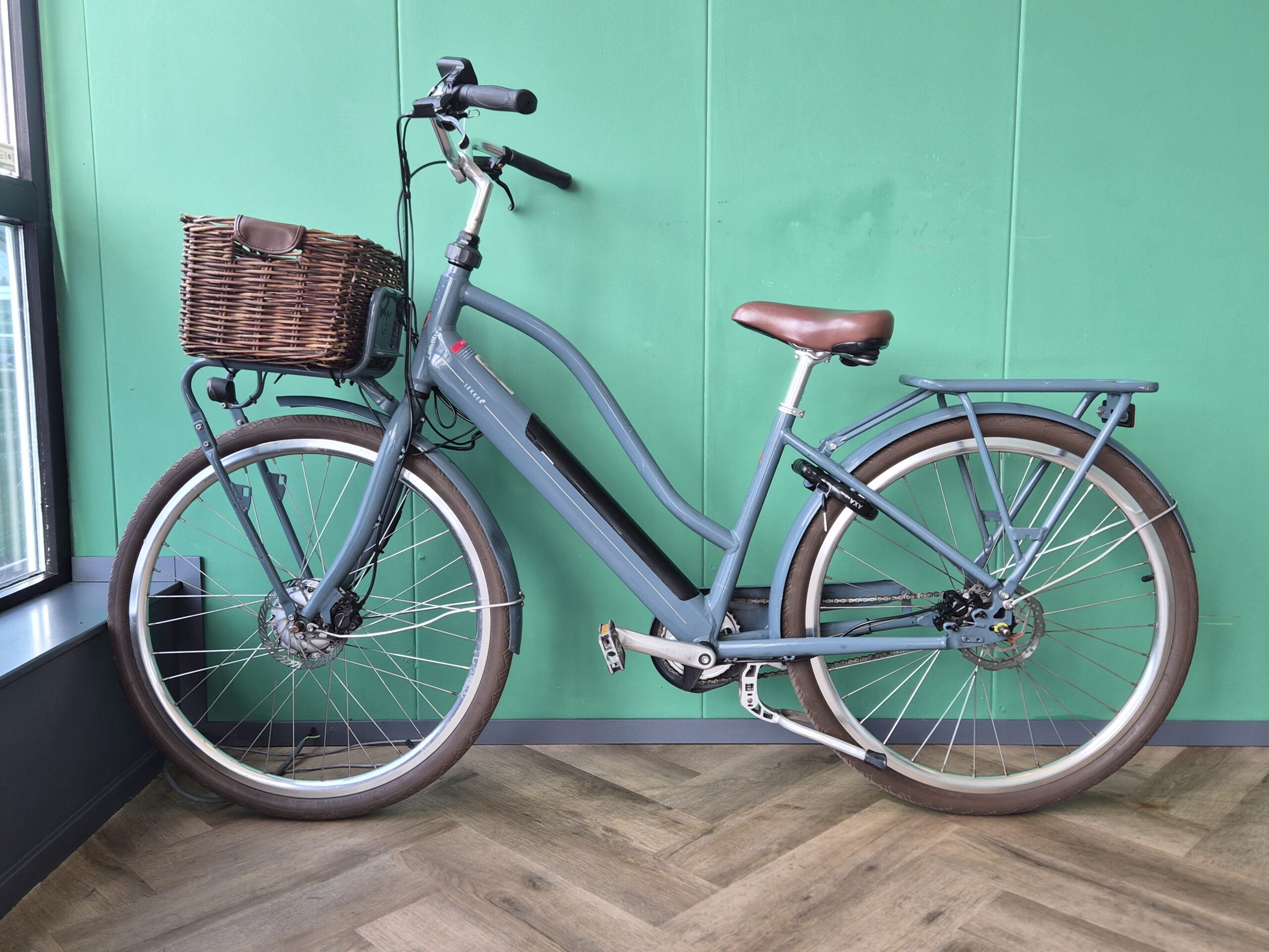 Lekker Bike, Jordaan, wat een aparte fiets zeg, gratis thuis bezorgd. - Image 6