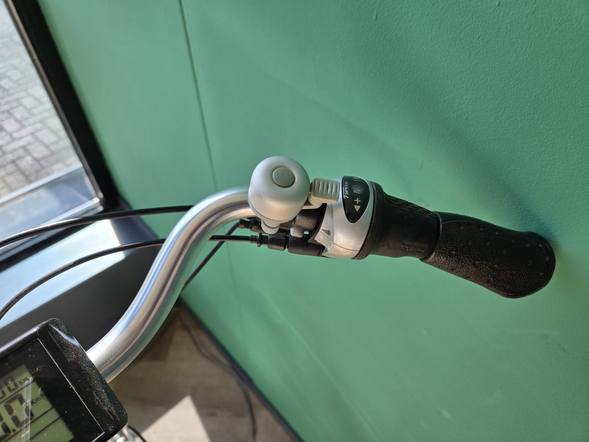 Pro-Ebike met slechts 3300 km, lage instap en gratis thuisbezorgd - Image 5