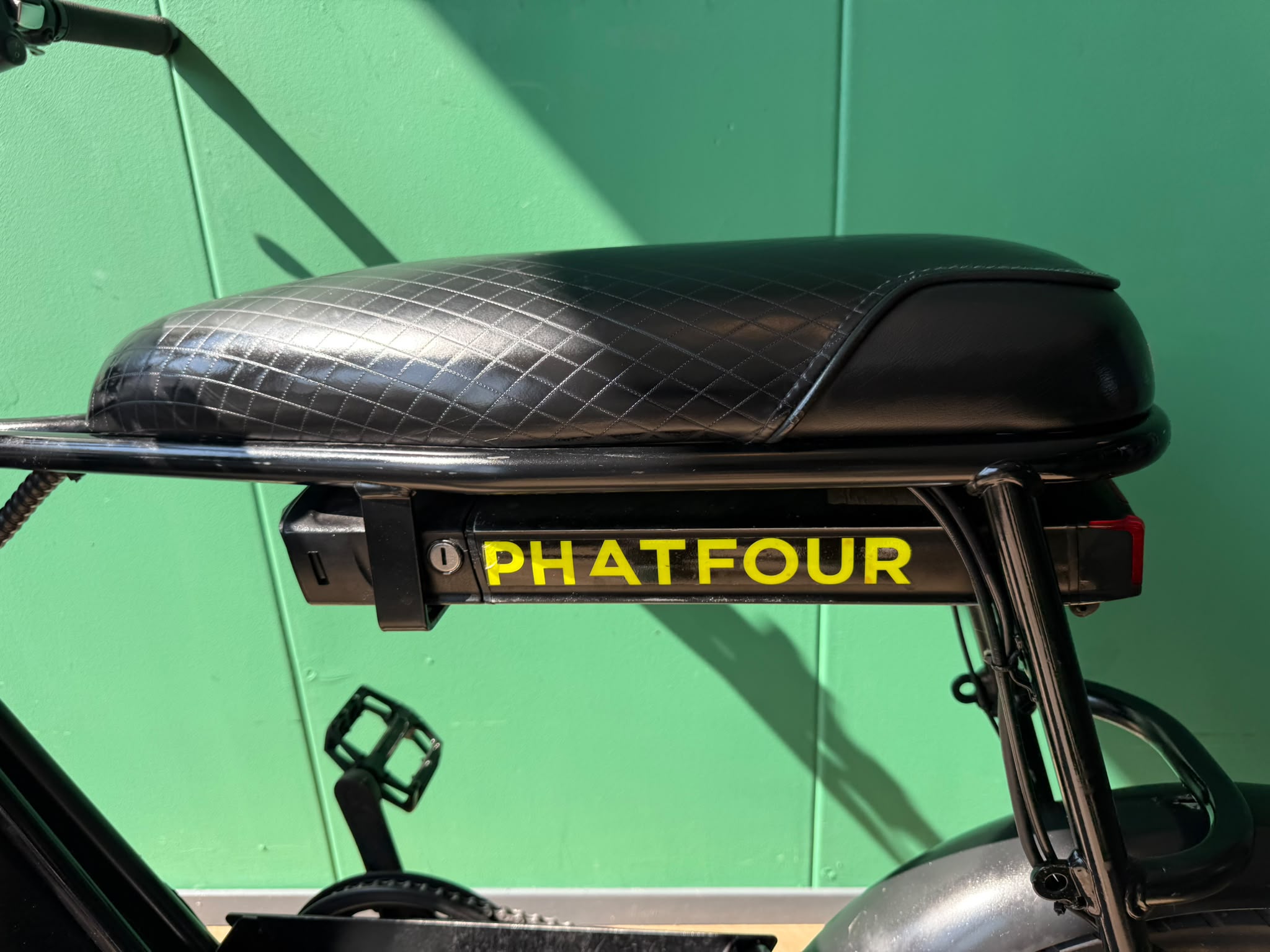 Phatfour Limited 2021 Grijs. 327km Inclusief Bezorging - Image 8